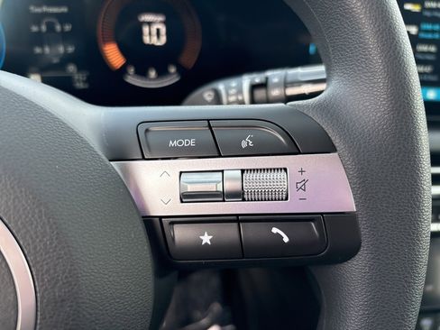 Used 2025 Hyundai Tucson SEL image 16