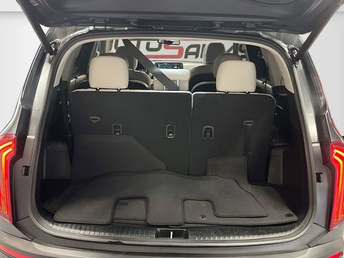 Used 2021 Kia Telluride EX w/ EX Premium Package FWD image 28