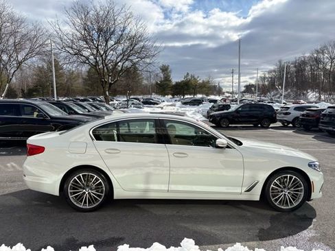 Used 2019 BMW 530i xDrive w/ Convenience Package image 5