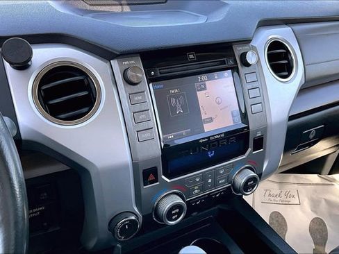 Used 2018 Toyota Tundra Limited w/ Limited Premium Package AWD/4WD image 22