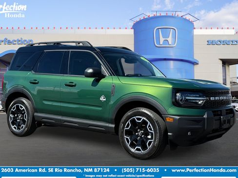 Used 2025 Ford Bronco Sport Outer Banks AWD/4WD image 1