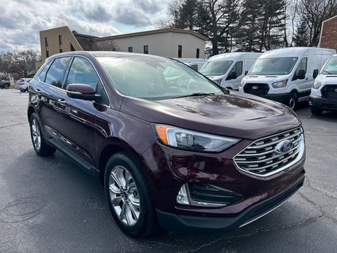 Certified 2022 Ford Edge Titanium AWD/4WD image 3