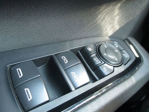 Used 2024 GMC Sierra 2500 AT4 w/ AT4 Premium Plus Package image 31