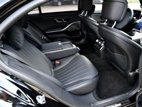 Used 2022 Mercedes-Benz S 580 4MATIC Sedan image 27