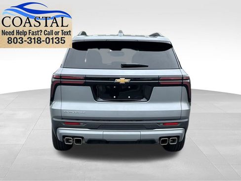 Used 2026 Chevrolet Traverse LT FWD image 7