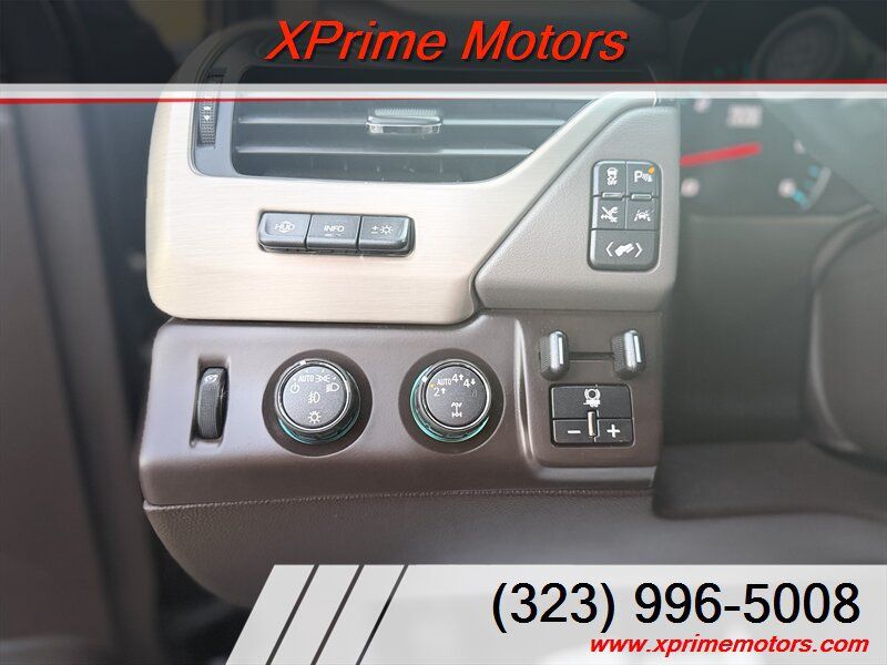 Used 2017 GMC Yukon XL Denali w/ Open Road Package AWD/4WD image 19