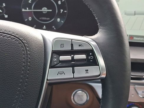 Certified 2023 Kia Telluride SX Prestige X-Line image 10