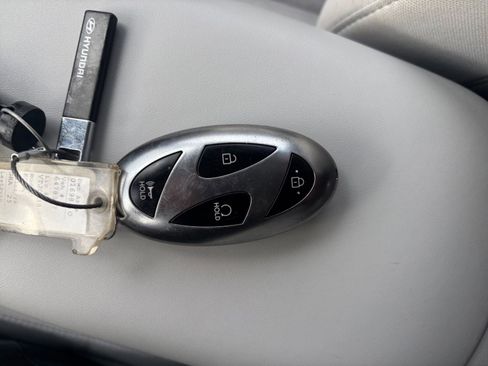 Used 2025 Hyundai Kona SEL image 22