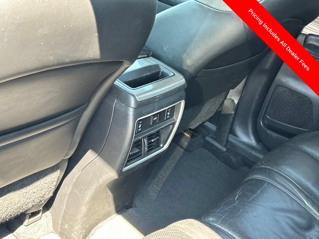 Used 2015 Nissan Murano Platinum w/ Platinum Technology Package FWD image 15