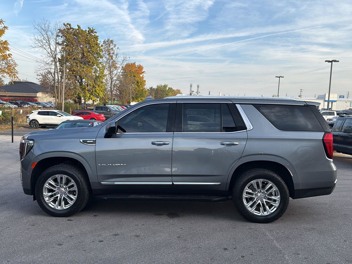 Used 2021 GMC Yukon SLT AWD/4WD image 6
