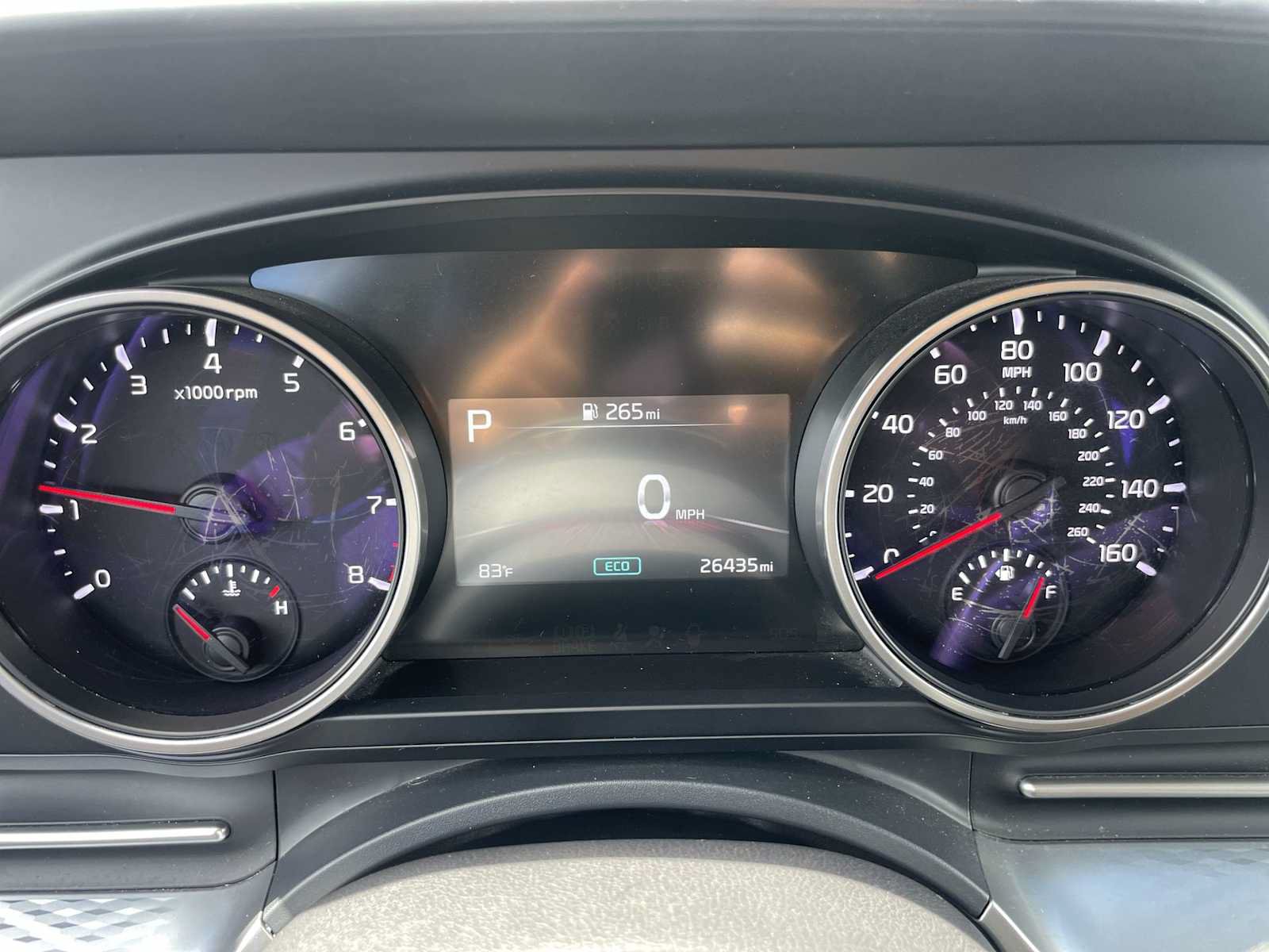 Used 2024 Kia Carnival LX FWD image 16
