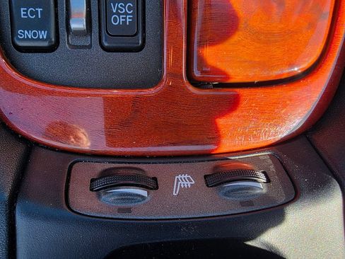 Used 2003 Lexus SC 430 Convertible RWD image 23
