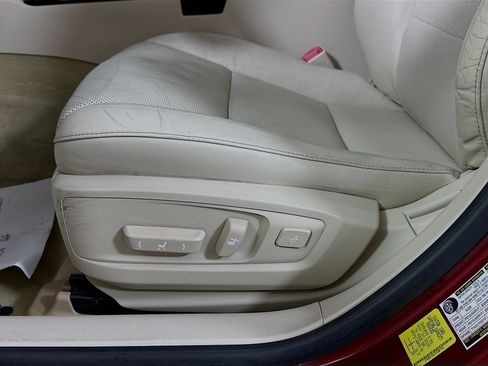 Used 2015 Lexus ES 350 w/ Luxury Package FWD image 18