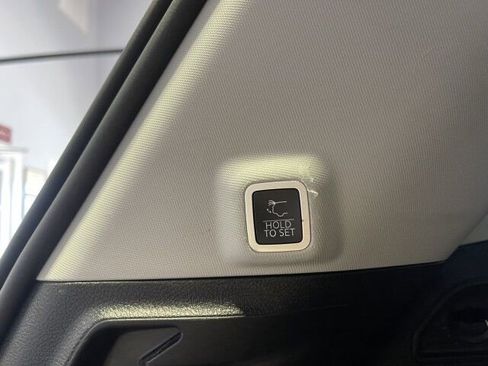 Used 2023 Jeep Grand Cherokee 4WD 4xe w/ Luxury Tech Group II image 18