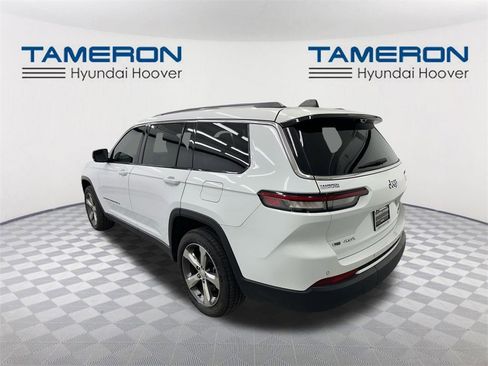 Used 2021 Jeep Grand Cherokee L Limited w/ Luxury Tech Group II image 3