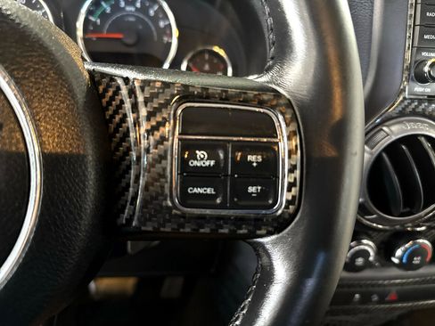 Used 2015 Jeep Wrangler Unlimited Sport w/ Quick Order Package 24S image 12