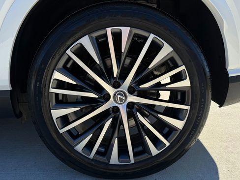 Used 2023 Lexus RX 350h image 47