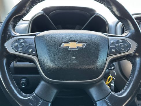 Used 2019 Chevrolet Colorado Z71 AWD/4WD image 33