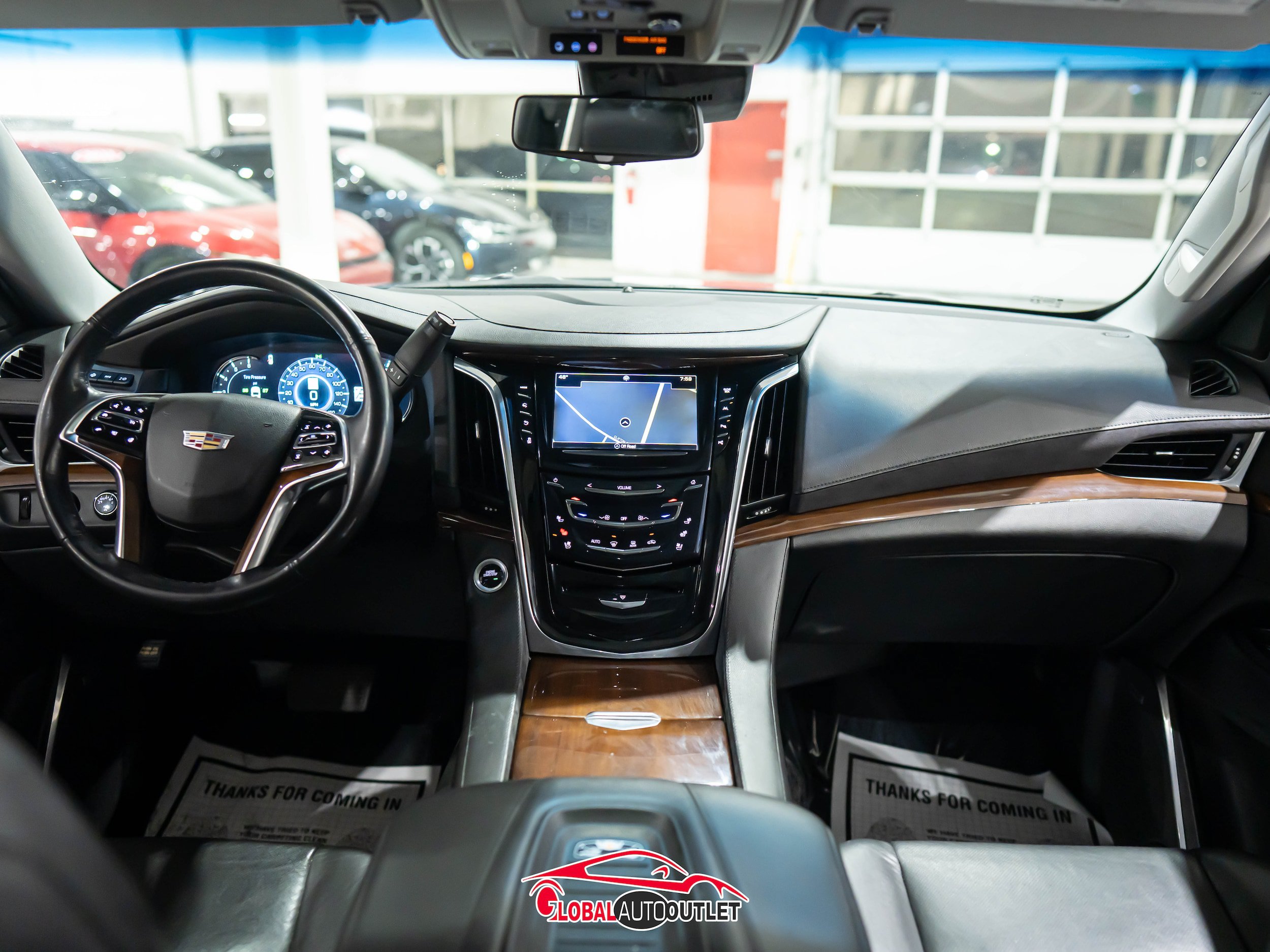 Used 2019 Cadillac Escalade ESV Luxury AWD/4WD image 14