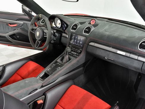 Certified 2024 Porsche 718 Boxster Spyder RS w/ Weissach Package image 18