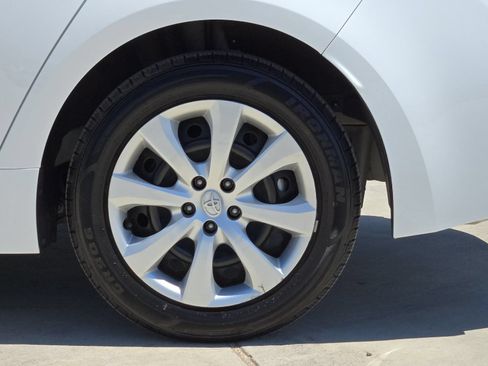 Used 2024 Toyota Corolla LE FWD image 22