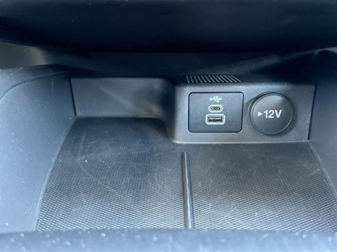 Used 2024 Ford Escape Active AWD/4WD image 31