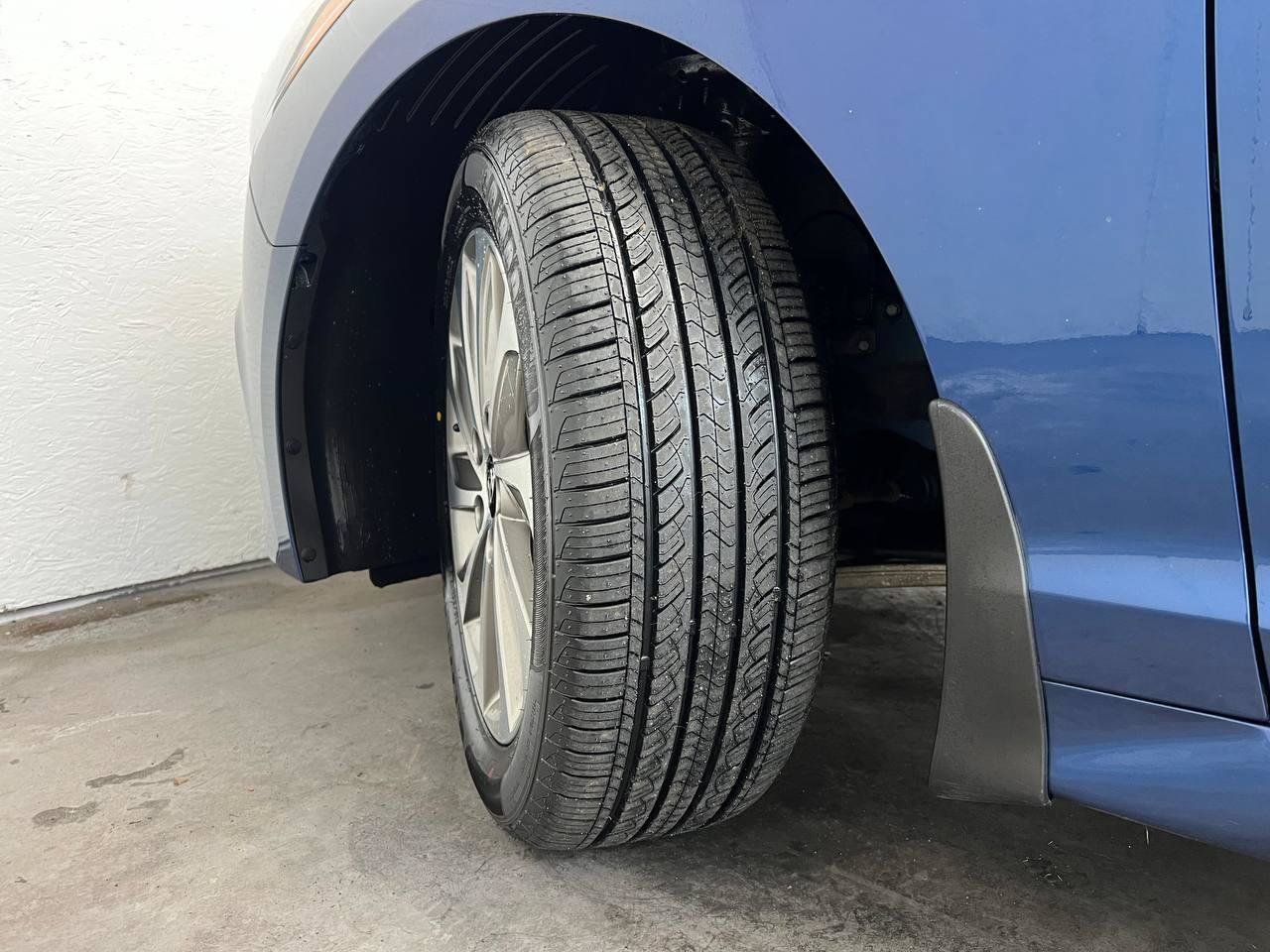 Used 2017 Hyundai Sonata Sport w/ Cargo Package FWD image 28