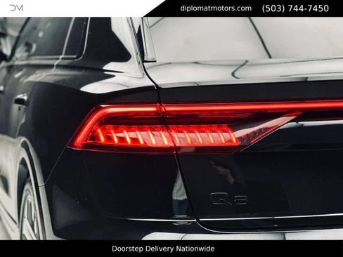 Used 2021 Audi Q8 Prestige AWD/4WD image 14