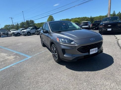 Certified 2022 Ford Escape SE w/ SE Sport Appearance Package AWD/4WD image 14