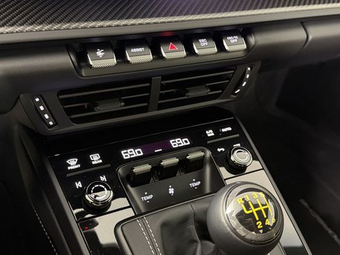 Certified 2026 Porsche 911 GT3 RWD image 21