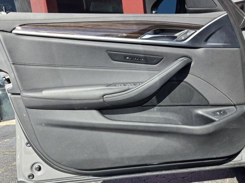 Used 2022 BMW 540i 540i w/ M Sport Package image 13