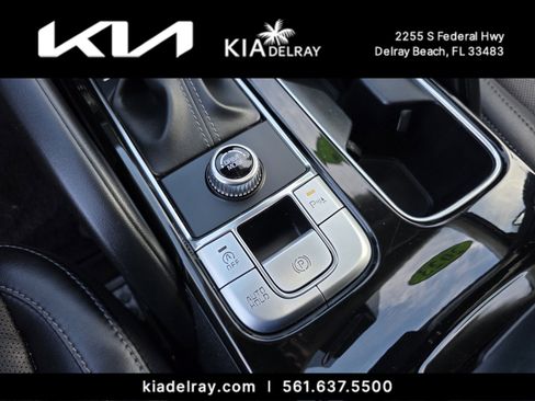 Certified 2023 Kia Telluride S w/ S Sunroof Package image 28