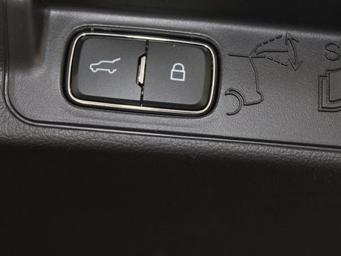 New 2026 Ford Explorer Platinum RWD image 16