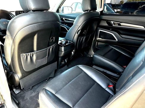Used 2020 Kia Telluride S image 25