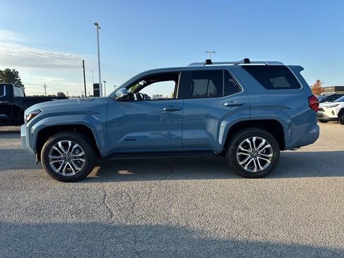 Used 2026 Toyota 4Runner Limited AWD/4WD image 3