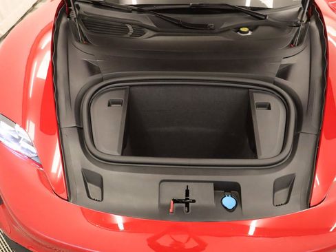 Used 2020 Porsche Taycan 4S image 20