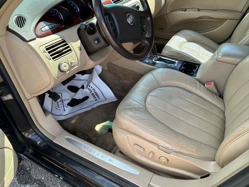 Used 2008 Buick Lucerne CXS FWD image 10