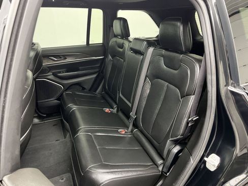 Used 2024 Jeep Grand Cherokee Limited 4xe AWD/4WD image 13