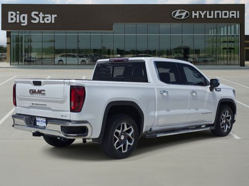Used 2023 GMC Sierra 1500 SLT RWD image 4