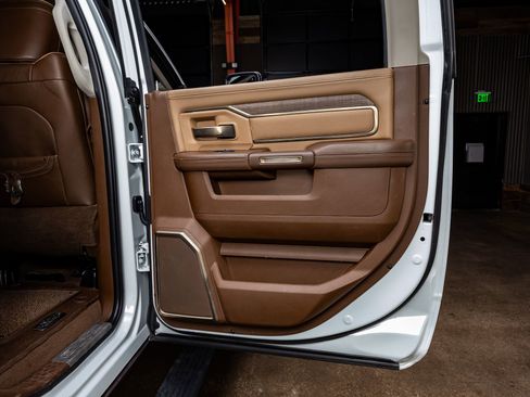 Used 2024 RAM 3500 Limited w/ Safety Group image 35