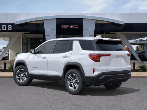 New 2026 GMC Terrain Elevation FWD image 3