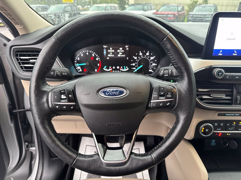 Used 2020 Ford Escape SEL FWD image 14