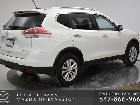 Used 2016 Nissan Rogue SV image 19