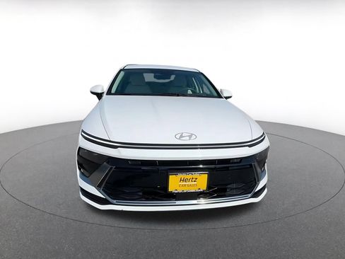 Used 2025 Hyundai Sonata SEL FWD image 4