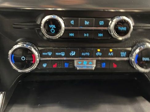 Used 2022 Ford F150 Lariat w/ Equipment Group 502A High AWD/4WD image 23