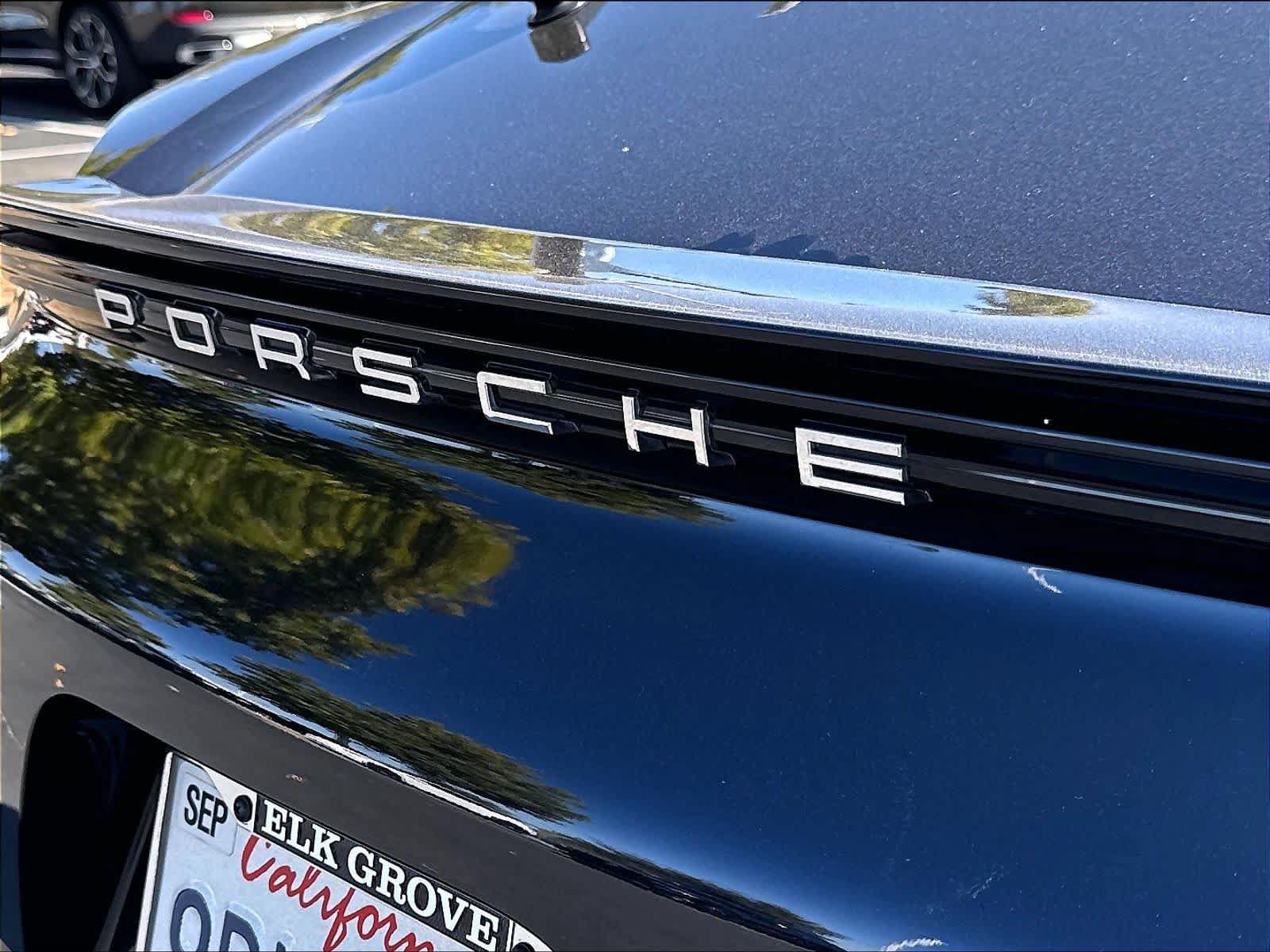 Used 2024 Porsche 718 Cayman RWD image 23