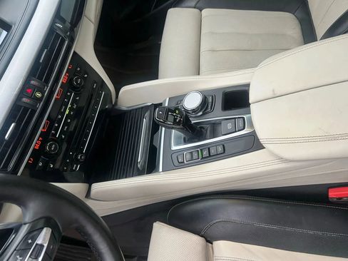 Used 2018 BMW X6 xDrive50i AWD/4WD image 29