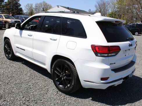 Used 2020 Jeep Grand Cherokee High Altitude AWD/4WD image 9