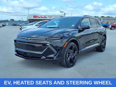 Used 2024 Chevrolet Equinox EV RS image 3