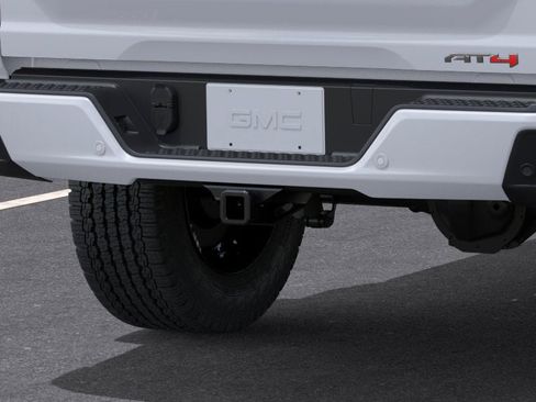 New 2026 GMC Canyon AT4 w/ Technology Plus Package AWD/4WD image 38